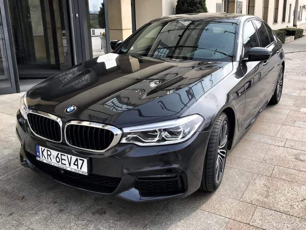 Limuzyna na wynajem BMW Serii 5 Sheraton Grand Krakow